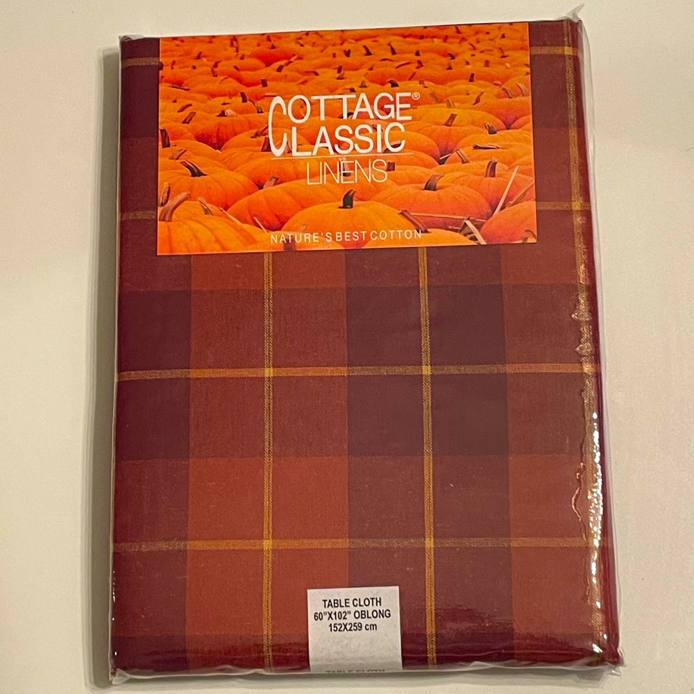 Cottage Classic Tablecloth (60”x102”)